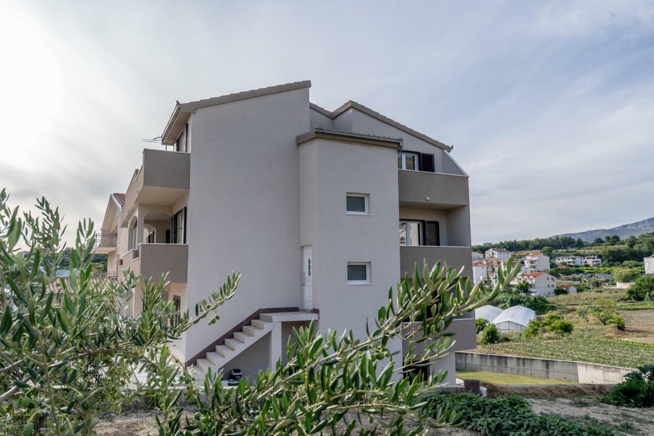 Apartment Matija Подстрана Экстерьер фото