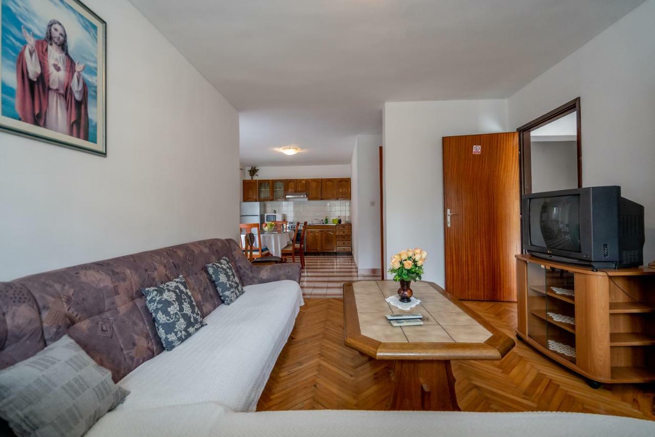 Apartment Matija Подстрана Экстерьер фото
